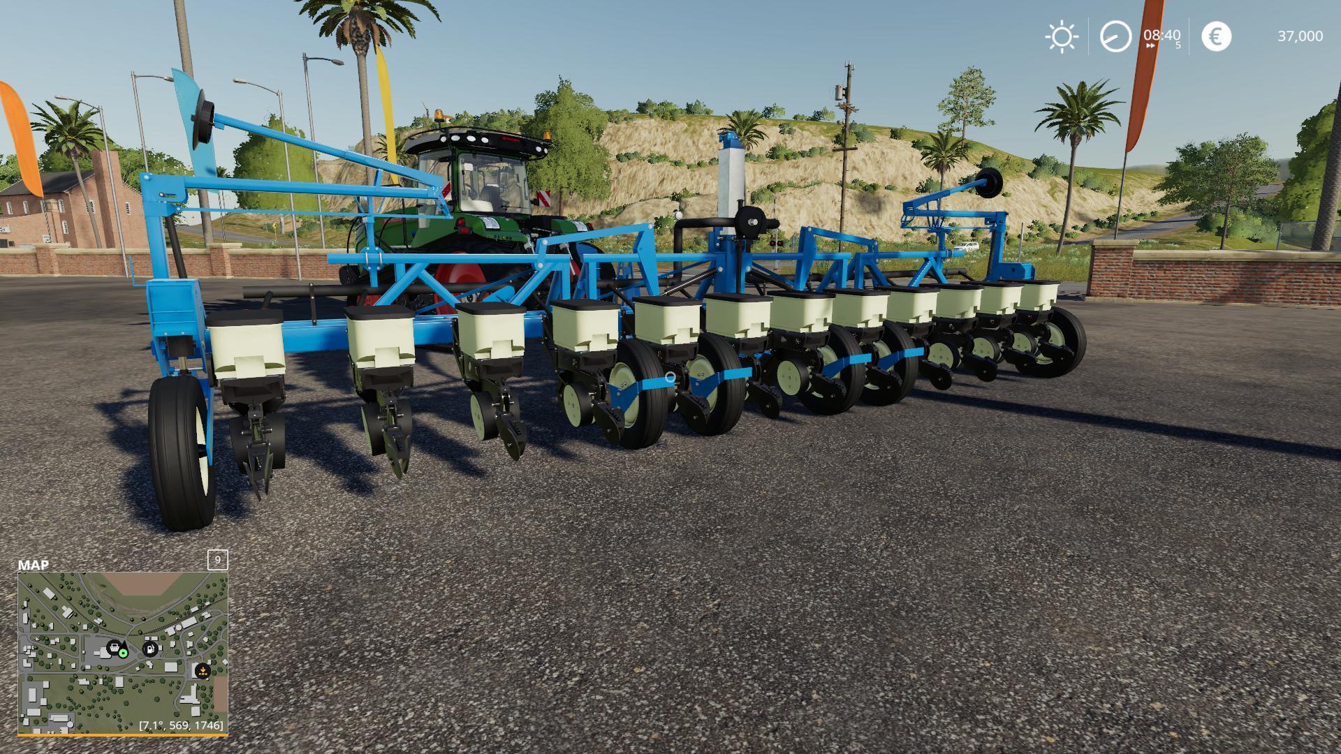 kinze planters